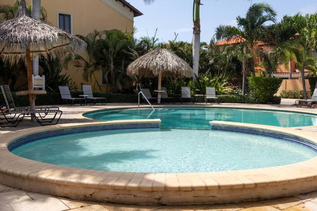 New! Cozy 1 Bedroom Condo- Gold Coast, Noord Aruba Palm Beach Eksteriør bilde